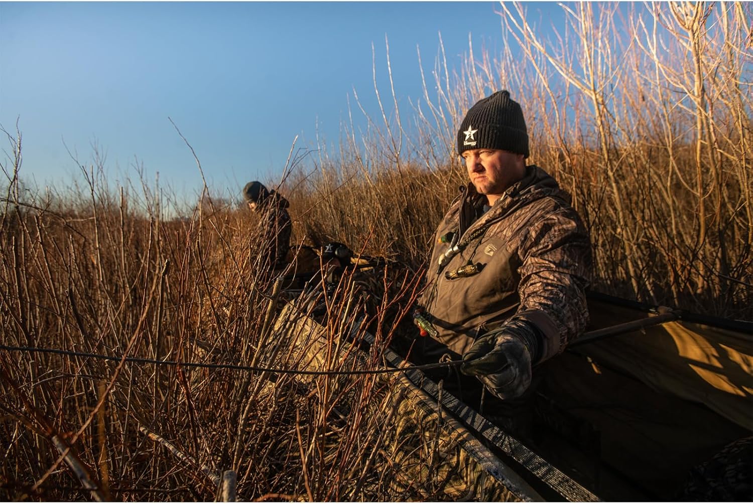 AVIAN-X, BLINDS, BRAND, CATEGORY, Avian-X A-Frame Lightweight Durable Collapsible Hunting Ground Blind with Grass Straps & Pockets, 4 Adjustable Gun Clips & Carry Straps - 4 Hunters Concealment - Mossy Oak Shadow Grass Blades Shell